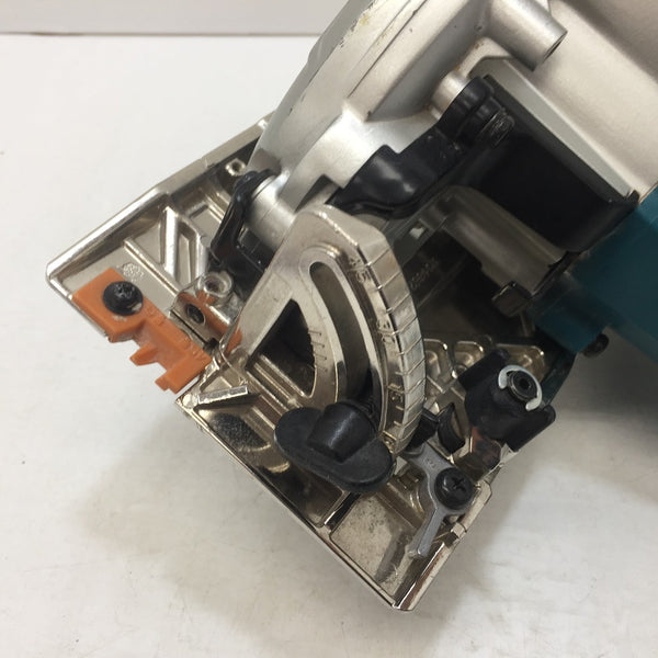 makita (マキタ) 100V 165mm 電子丸ノコ 青 本体のみ ノコ刃なし HS6302 中古
