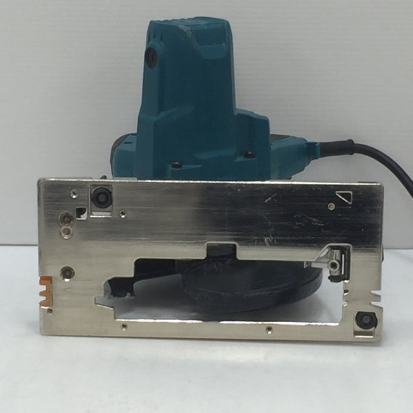 makita (マキタ) 100V 165mm 電子丸ノコ 青 本体のみ ノコ刃なし HS6302 中古