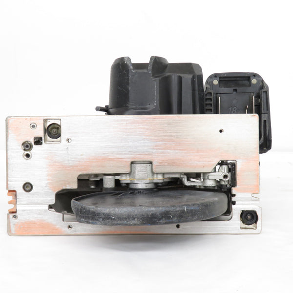 makita (マキタ) 18V対応 165mm 充電式マルノコ 黒 本体のみ ノコ刃なし ケース付 HS631D 中古