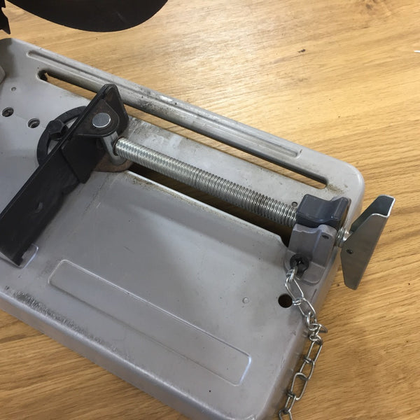 makita マキタ 18V×2対応 18V+18V 355mm 充電式切断機 本体のみ LW141DZ 中古美品