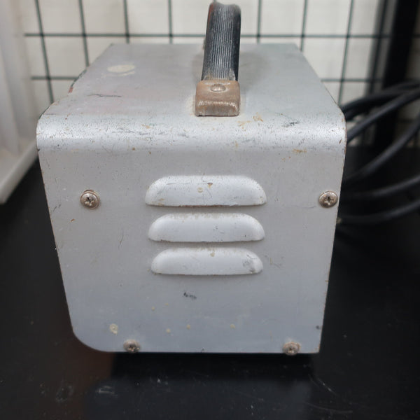 IKURATOOLS 育良精機 AC100V ポータブルトランス 変圧器 昇圧専用 PT20U 中古