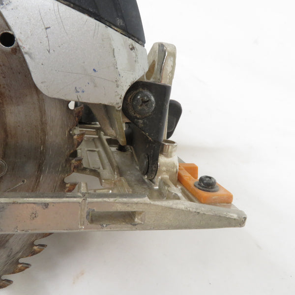 makita マキタ 100V 165mm 電気マルノコ マルノコ 白 本体のみ 5731SW 中古