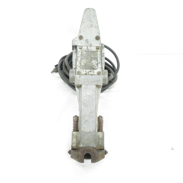 makita マキタ 100V 電動ハンマ 17mm六角軸 サイドハンドル欠品 ケース付 8500N 中古
