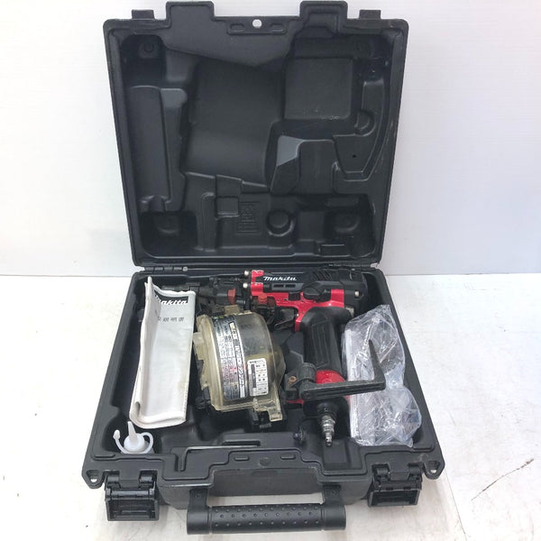 makita マキタ 50mm 高圧エア釘打 エアダスタ付 赤 ケース付 AN534H 中古