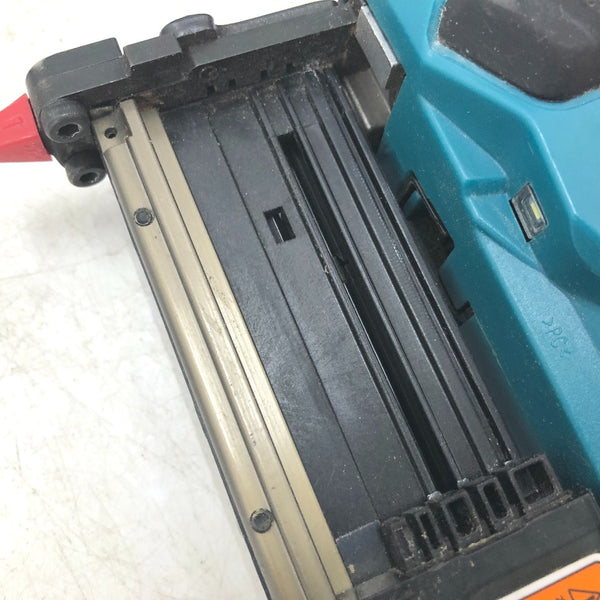 makita マキタ 18V対応 35mm 充電式ピンタッカ ピン釘打機 本体のみ ケース付 PT353DZK 中古