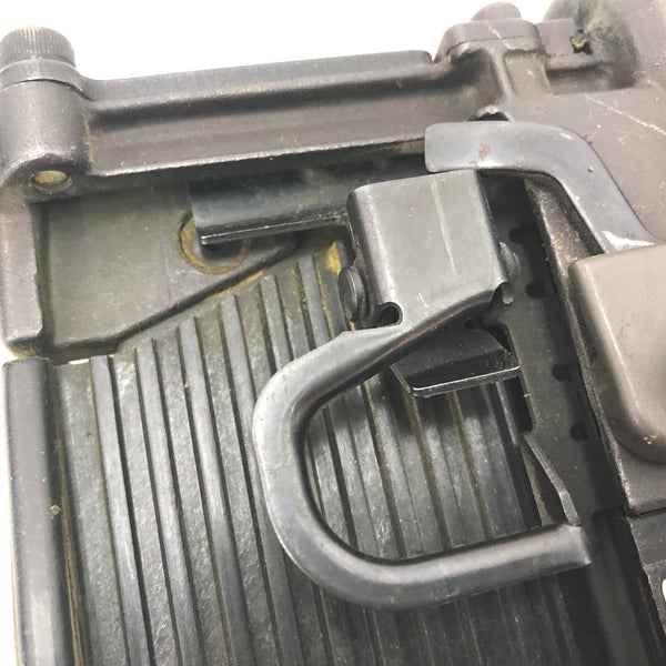 makita マキタ 11.3×50mm 高圧フロアタッカ 赤 MA線ステープル用 ケース付 AT1150HA 中古