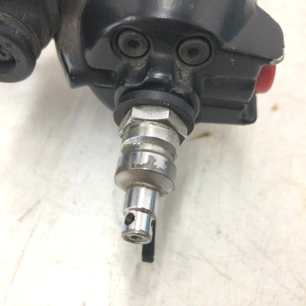 makita マキタ 11.3×50mm 高圧フロアタッカ 赤 MA線ステープル用 ケース付 AT1150HA 中古