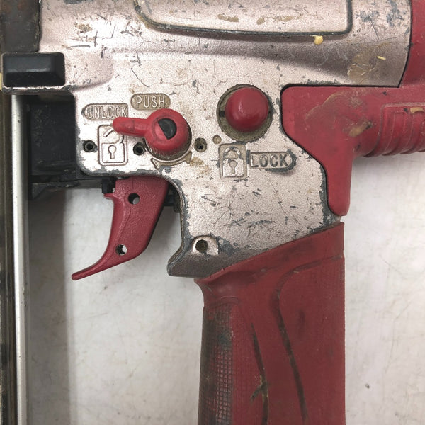 MAX マックス 55mm 高圧フィニッシュネイラ 仕上釘打機 HA-55SF1(D) 中古