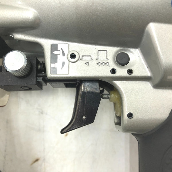 makita マキタ 50mm 鋼板用エア釘打 ケース付 AN510B 中古美品