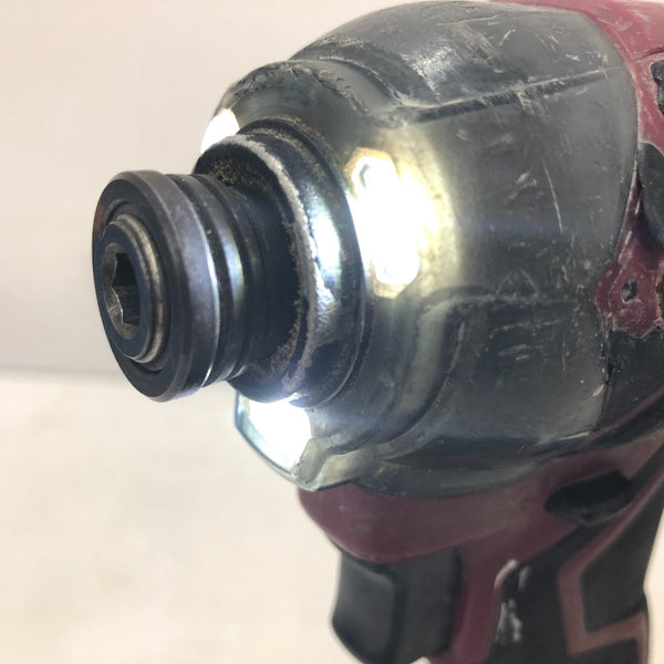 コードレスインパクトドライバ