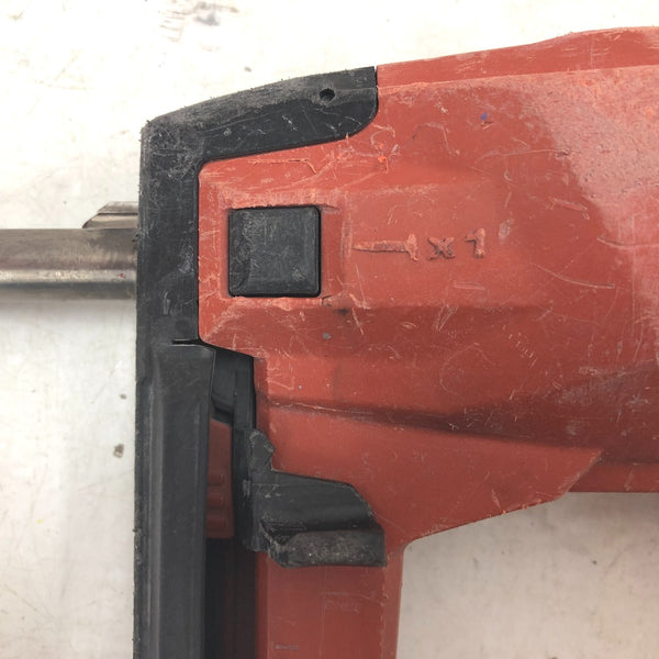 HILTI ヒルティ 22V 2.6Ah 充電式コンクリートネイラー ケース・充電器・バッテリ3個セット BX3 中古