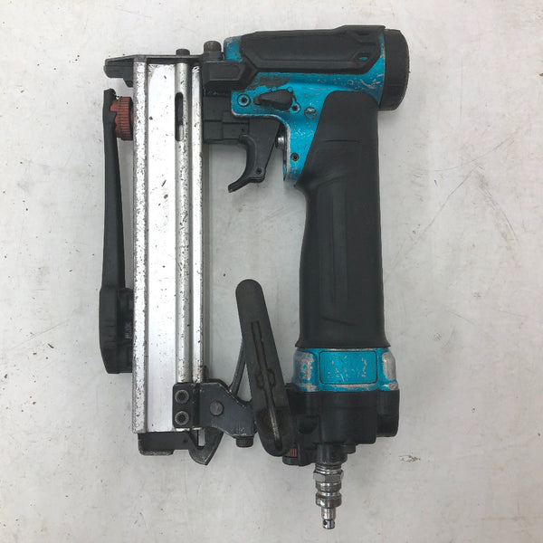 釘打ち マキタ makita