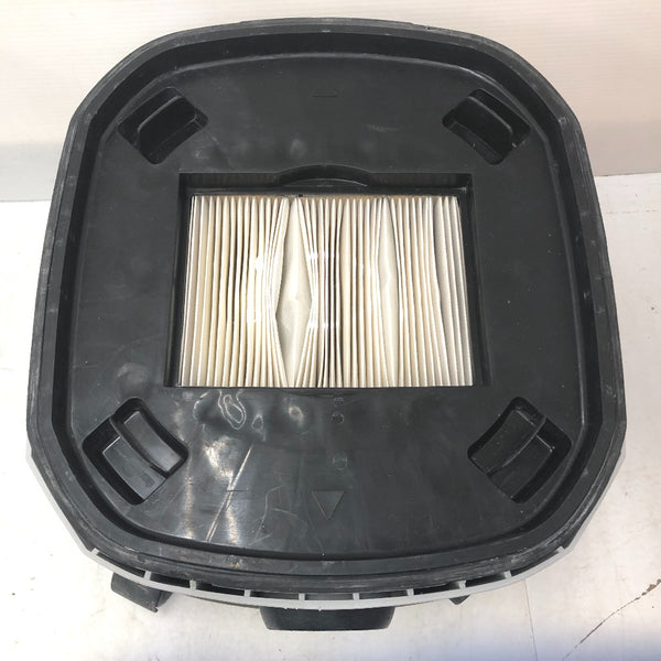 makita マキタ 100V 集じん機 粉じん専用 8L ホース付 VC0830 中古