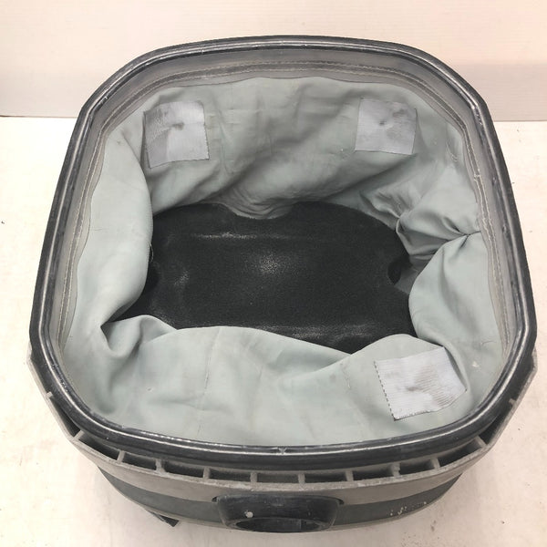 makita マキタ 100V 集じん機 粉じん専用 8L ホース付 VC0830 中古