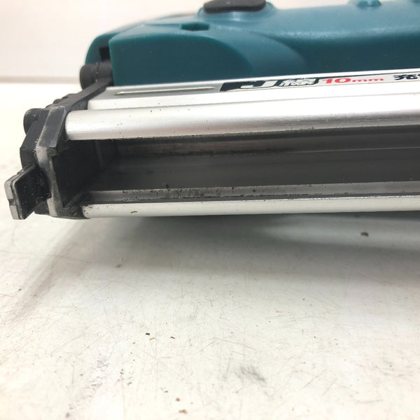 makita マキタ 14.4V 3.0Ah 充電式タッカ J線ステープル専用 ケース・充電器・バッテリ1個セット バッテリ消耗あり ST120D 中古