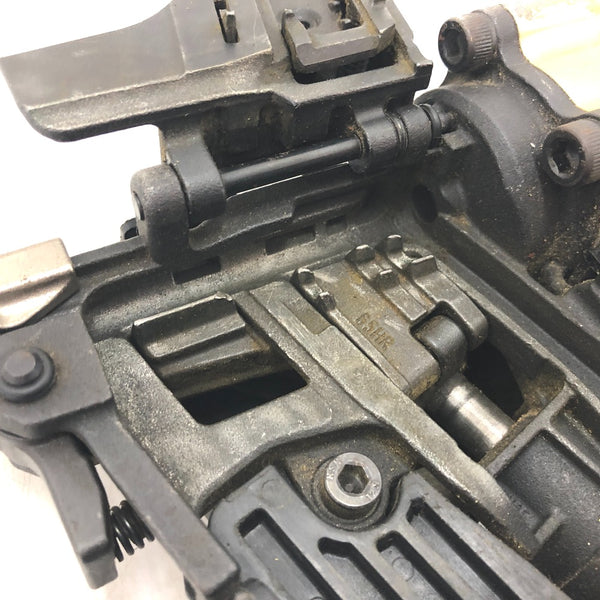 日立工機 HiKOKI ハイコーキ 65mm 高圧ロール釘打機 パワー切替機構付 メタリックゴールド ケース付 NV65HR 中古