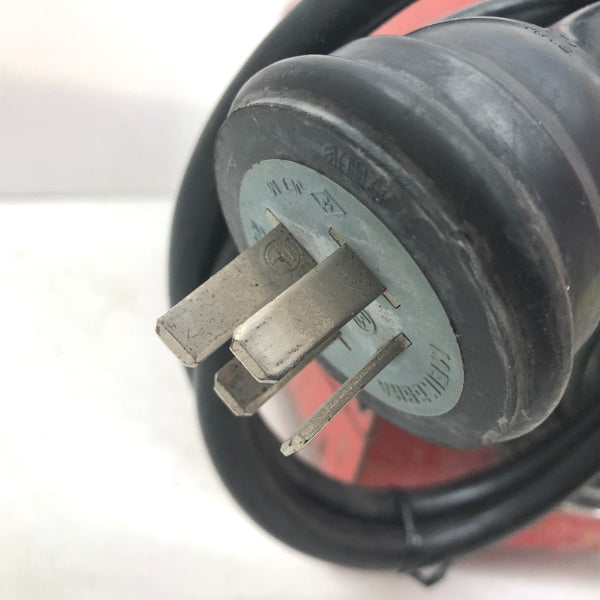 日動工業 ニチドウコウギョウ 三相200V インバーター直流溶接機 通電確認のみ ゴム足1個欠品 NA-180DS 中古