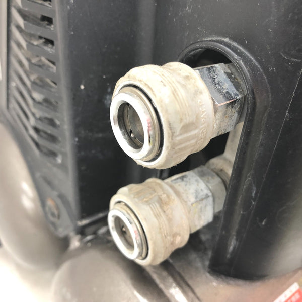 日立工機 HiKOKI ハイコーキ 高圧エアコンプレッサ 一般圧・高圧対応 8L 一般圧減圧ノブ破損・エア充てんまで10分以上 EC1245H ジャンク品