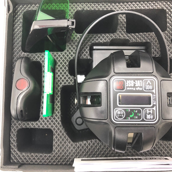 AXBRAIN アックスブレーン グリーンレーザー墨出し器 電子整準式 大矩・通り芯・水平ライン・鉛直十字・地墨点 ケース付 LVE-8SF 中古美品