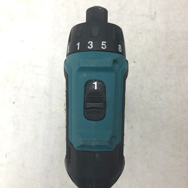 インパクトドライバ DF033D