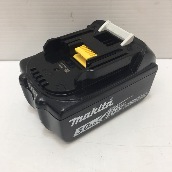 makita (マキタ) 18V 3.0Ah Li-ionバッテリ 残量表示付 充電回数15回 BL1830B A-60442 中古美品